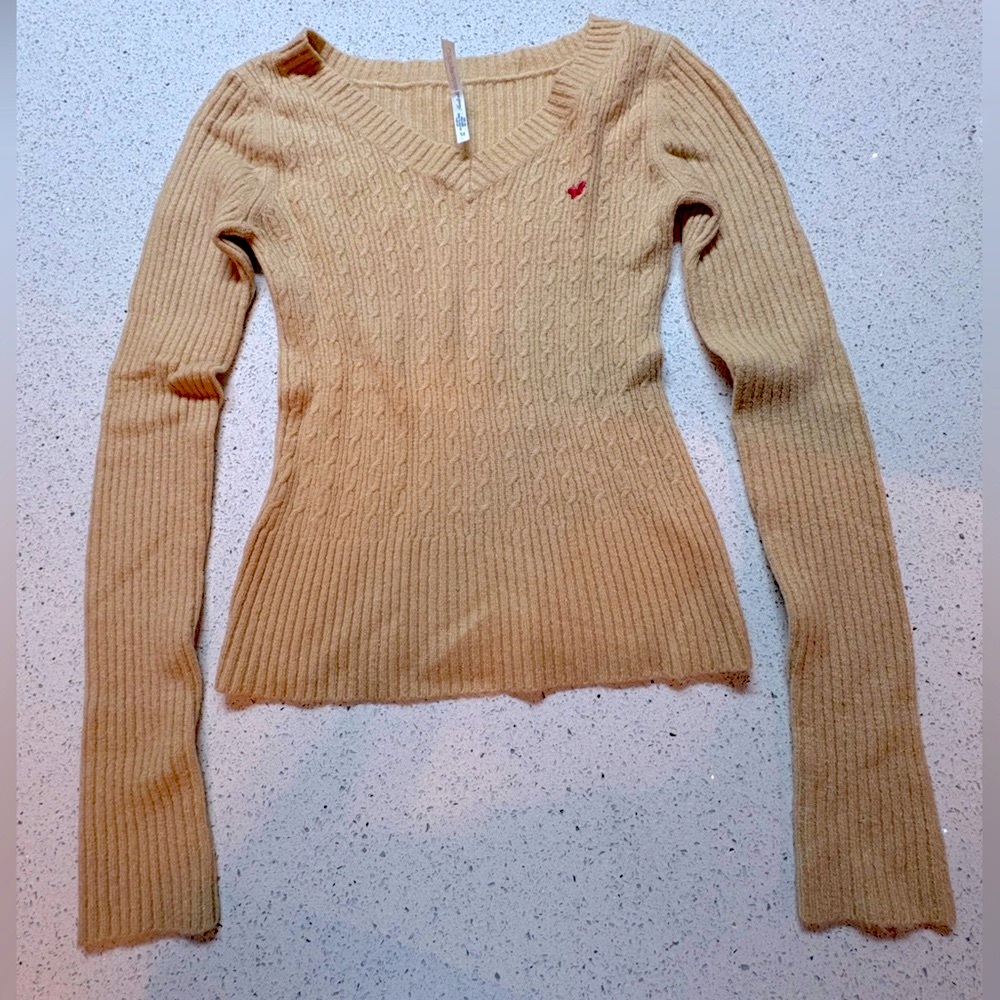 AEROPOSTALE Women’s V Neck Cable Knit Sweater - Size M